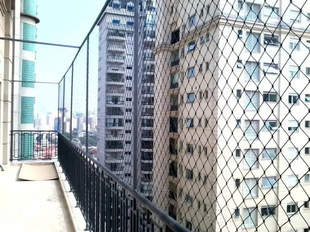 Rede de proteção em sacada de apartamento – atendimento em Moema